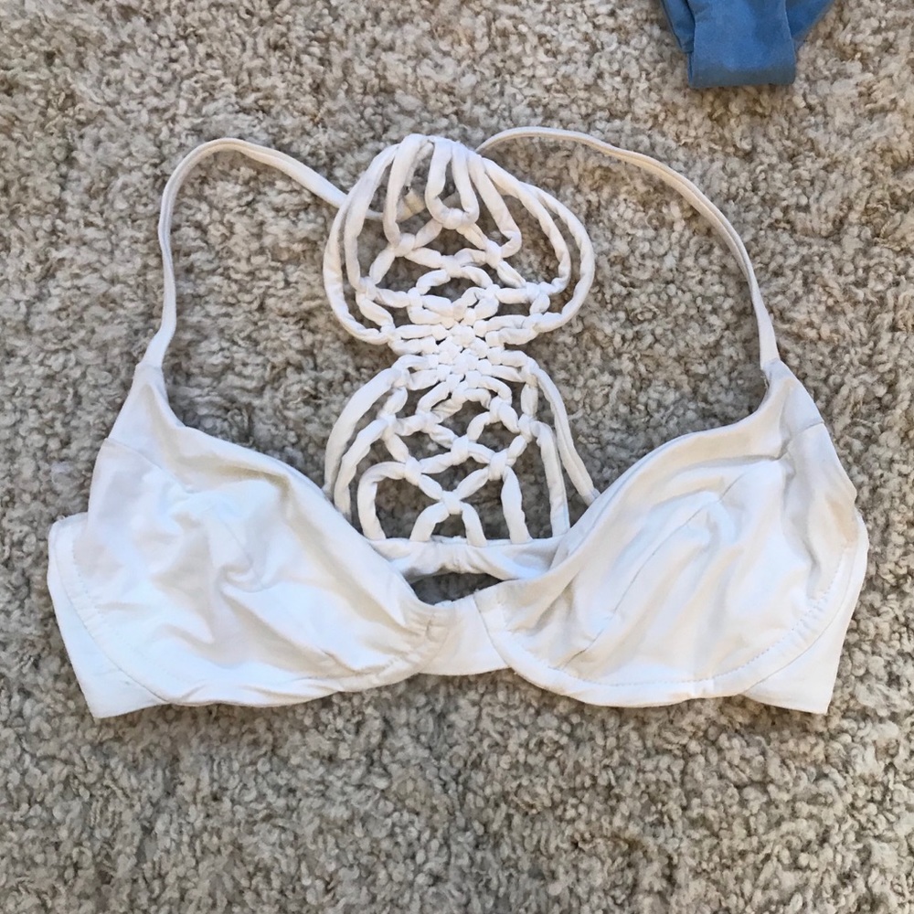 Frankie’s small bikini top